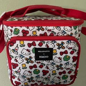 Hello Kitty x Igloo Lunch Bag/ Cooler